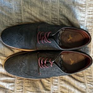 Ted Baker Archerr sz 10.5 barely worn